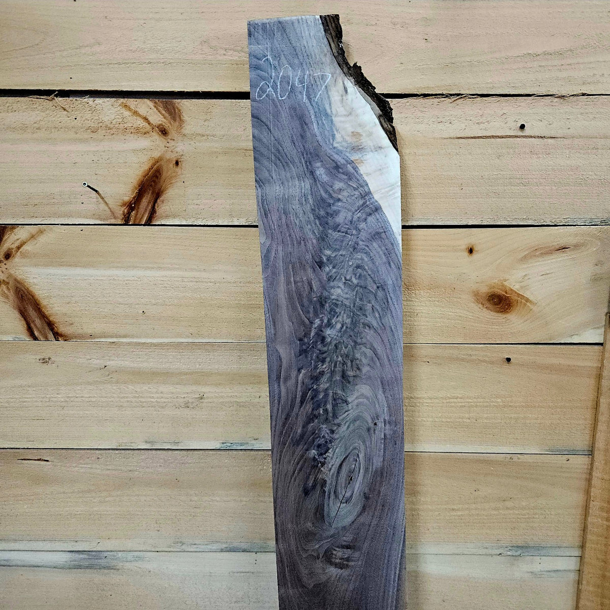 Walnut live edge slab 2047, photo 5